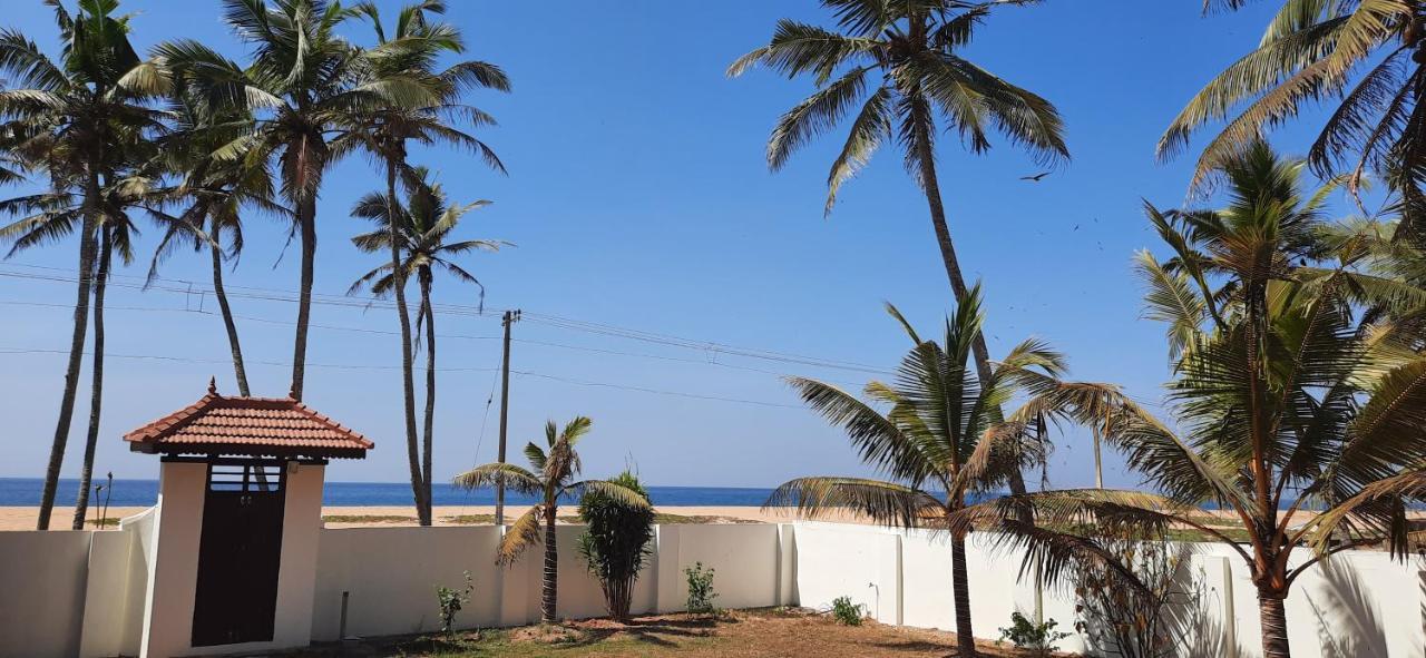 Poovar Sea View Rooms And Boating Family & Couple Only Dış mekan fotoğraf