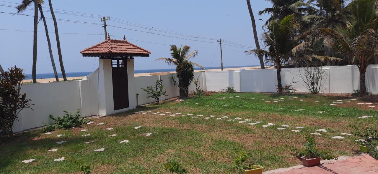 Poovar Sea View Rooms And Boating Family & Couple Only Dış mekan fotoğraf
